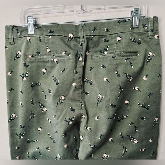Anthropologie Tinsel Green Floral Print Pants Stretch Skinny Chino SZ 31 - Picture 6 of 16